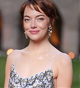 Emma_Stone_-_Louis_Vuitton_Cruise_2026_fashion_show_in_Avignon2C_France_May_22nd2C_2025_10.jpg