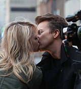 Emma Stone Smooching Edward Norton In Birdman Movie