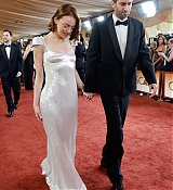 Emma_Stone_-_98th_Oscars_at_Dolby_Theatre2C_Hollywood_CA_-_March_152C_2026_05.jpg