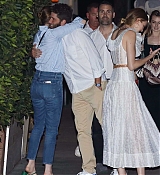 Emma_Stone_-_after_dinner_with_friends_at_Giorgio_Baldi_in_Santa_Monica_July_242C_2019-03.jpg