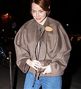 Emma_Stone_-_leaving_the_Louis_Vuitton_private_party_at_Caviar_Kaspia_in_Paris_-_September_282C_2025_03.jpg